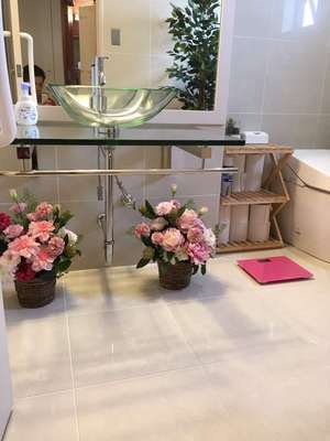 大阪で一番、いや全国で一番トイレがきれいな風俗店｜求人フォトギャラリー(小) ごほうびSPA大阪店
